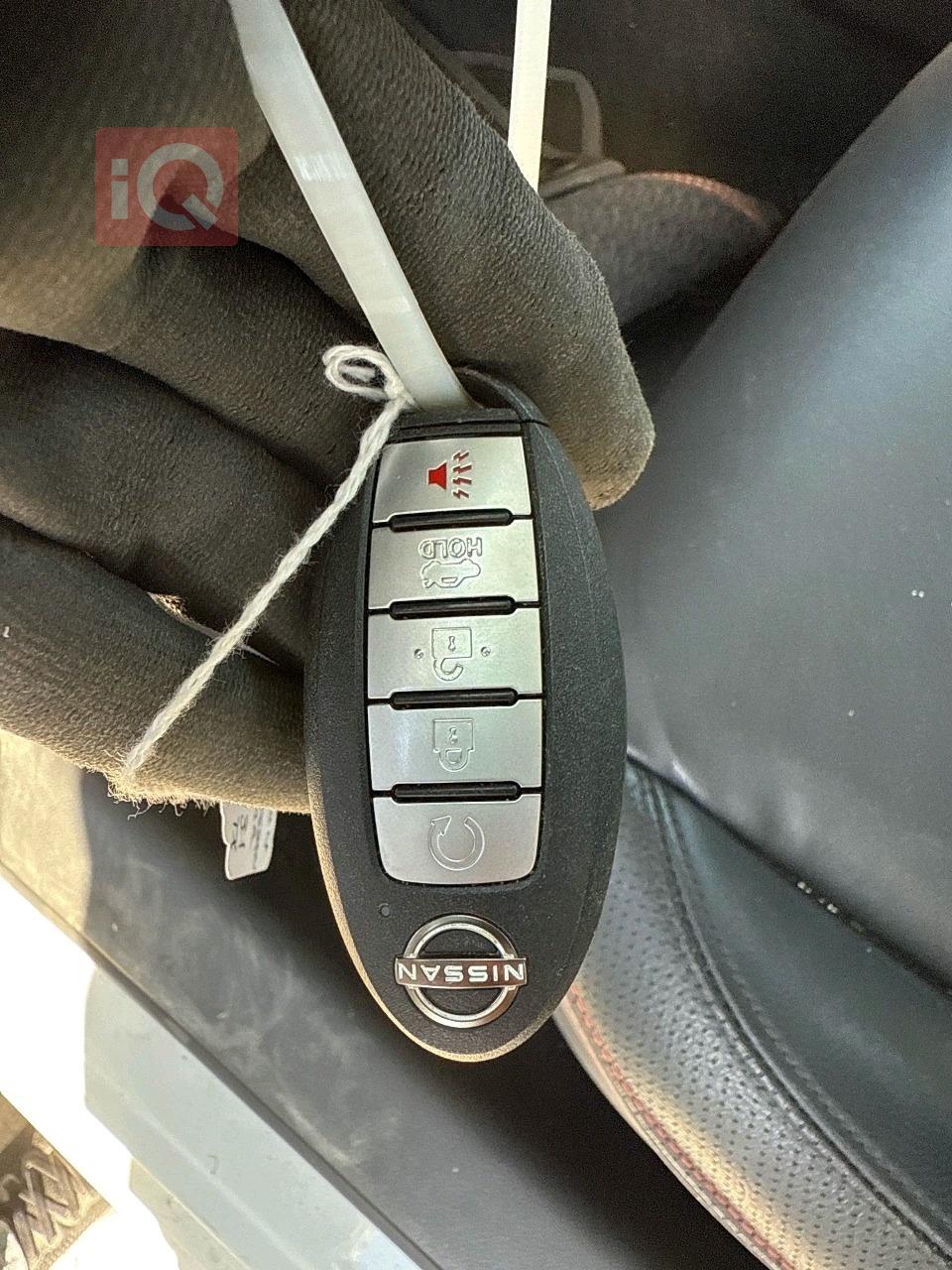 نيسان ألتيما